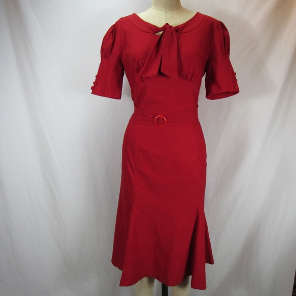Muxxn Dresses & Skirts - Muxxn Red 50's Pinup Stretch Dress Vintage Look